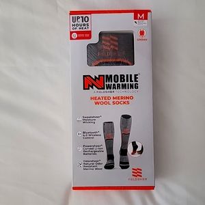 NWT mobile warming merino wool socks